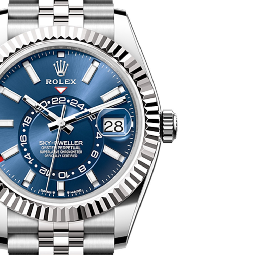 Sport-dress three-hand, steel, navy sunburst dial