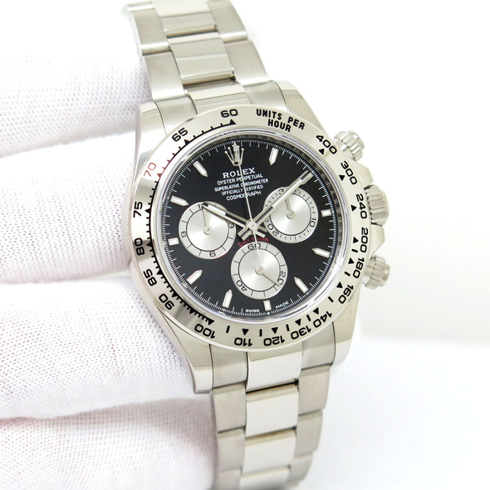 Chronograph, steel, black dial with three silver sub-dials