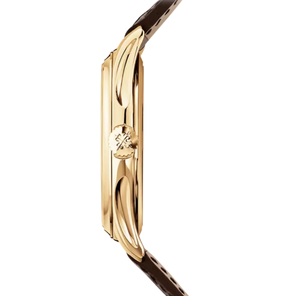 Rectangular gold case, cream champagne dial, croco-textured brown leather strap